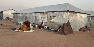 With the arrival of over 1,500 people every day, the two transit centers in Renk are at full capacity, hosting people four times their size. Photo credit: Fatuma Noor/ Oxfam