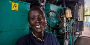 Nyathak Chuol, refugee mother of six and a self-trained engineer at Pinyudo Camp in Gambella, Western Ethiopia oversees an EU and Oxfam-funded solar-powered water point, a lifeline for thousands of refugees Photo credit: Petterik Wiggers/Oxfam