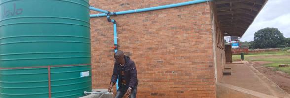 Oxfam is currently structuring water harvesting facilities at Kuwadzana 3 High School, ensuring that students have access to water during the rainy season and beyond. 