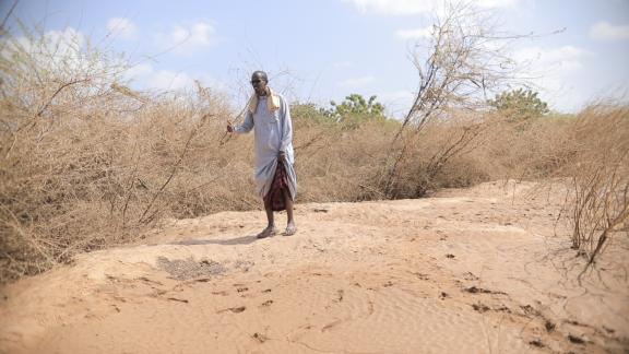 Adan Hassan, a farmer from Bardhere, one of the worst affected regions by the floods in Somalia 