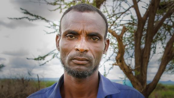 Shugri Mahdi Aden, 39, is one of program participants from his village, Laas Galol. Photo credit: Petterik Wiggers / Oxfam Shugri Mahdi Aden, 39, is one of program participants from his village, Laas Galol. Photo credit: Petterik Wiggers / Oxfam