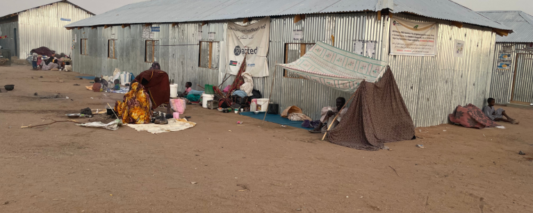 A year on, the war in Sudan continues to rage. Despite the magnitude of the crisis, funding for Sudan and its neighbours remains critically low. Photo Credit: Fatuma Noor/ Oxfam