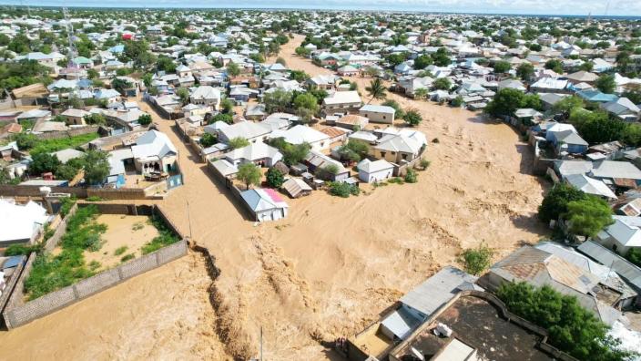 El Nino floods have severely affected parts of Somalia. Photo credit: Ahmed Osman/ Oxfam