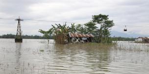 Water Displacement - Bangladesh Water Displacement - Bangladesh