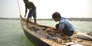 Oxfam in Asia - Publications - Myanmar - Responsible Investment in Myanmar Oxfam in Asia - Publications - Myanmar - Responsible Investment in Myanmar