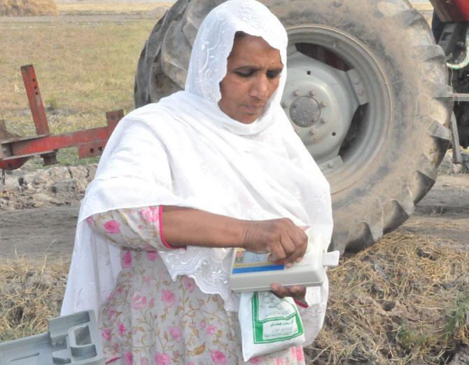Qaisra Bibi is being trained on SRP demo