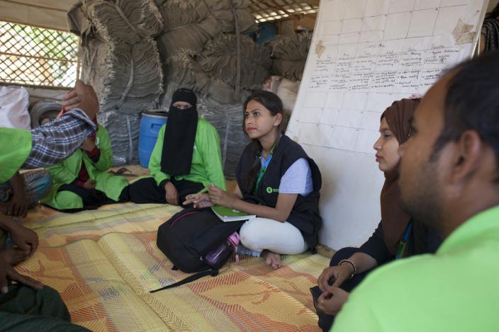 Oxfam in Asia - Bangladesh - Rohingya crisis - Humanitarian worker 2