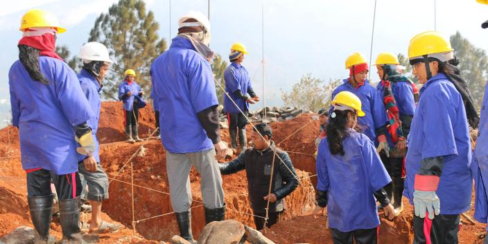 Oxfam in Asia - Publications - Nepal - Training Skilled Masons for Reconstruction 2