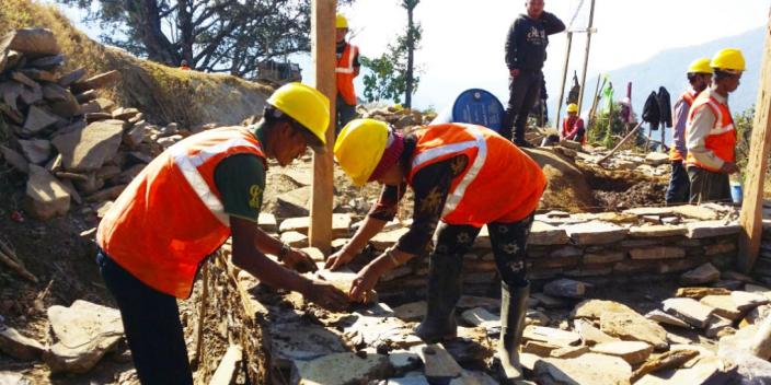 Oxfam in Asia - Publications - Nepal - Training Skilled Masons for Reconstruction