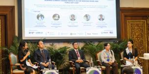 Panel discussion on “Community Perspective and Government Commitment to address climate change in the Mekong and Tonle Sap.” ©MFI Panel discussion on “Community Perspective and Government Commitment to address climate change in the Mekong and Tonle Sap.” ©MFI