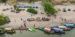 Oxfam and Ministry of Environment held a youth camping event at Koh Han Island to celebrate key environmental and women’s initiatives.