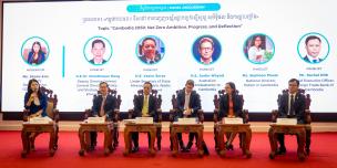 High level panel discussion on Cambodia 2050: Net Zero Ambition, Progress, and Reflection. Photo: Oxfam High level panel discussion on Cambodia 2050: Net Zero Ambition, Progress, and Reflection. Photo: Oxfam