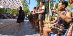 A performance by indigenous communities in Veun Sai district, Ratanakiri A performance by indigenous communities in Veun Sai district, Ratanakiri