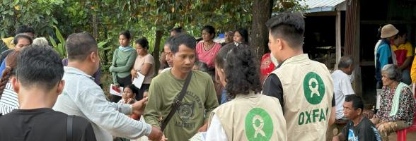 oxfam and VSG provided cash assistance to displaced communities in Oddar Meachey province