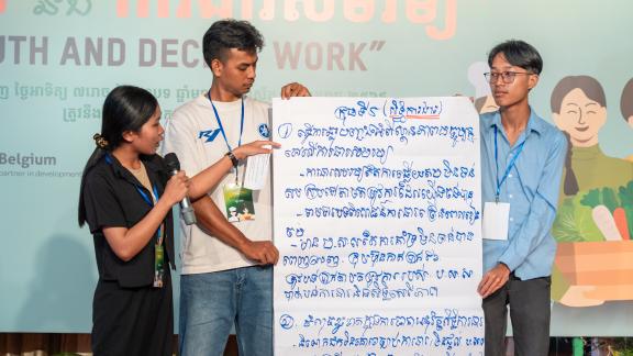 Group presentation on labor rights