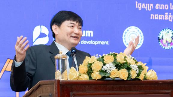 Heng Sour, Ministry of Ministry of Labour and Vocational Training