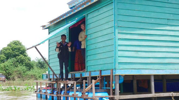 A total of 164 environmentally friendly floating toilets were installed in floating schools and homes for villagers living in the flooded areas of Tonle Sap Lake. These systems treat waste onsite and capture bacteria, helping to reduce direct pollution in the lake. ©Wetlands Work A total of 164 environmentally friendly floating toilets were installed in floating schools and homes for villagers living in the flooded areas of Tonle Sap Lake. These systems treat waste onsite and capture bacteria, helping to reduce direct pollution in the lake. ©Wetlands Work