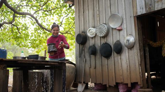 Chanra, an Indigenous Tompuon. Photo: Aimee Han/Oxfam