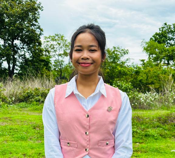 Thida Mao, a Woman Youth Leader from Veal Ksach village, Stung Treng province, said, “I learned how to draw Climate Risk Mapping and facilitate Historical Profiling. When I return, I will help my community define climate risks, develop solutions, and join the commune council to provide suggestions for resource mobilization.”