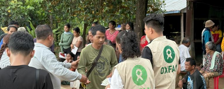 oxfam and VSG provided cash assistance to displaced communities in Oddar Meachey province