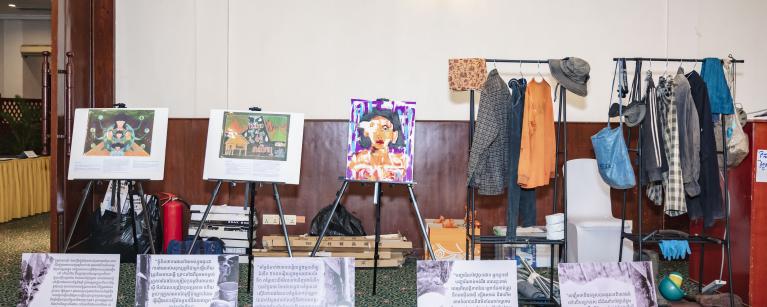 Better protection for workers and farmers in rubber and banana supply chains