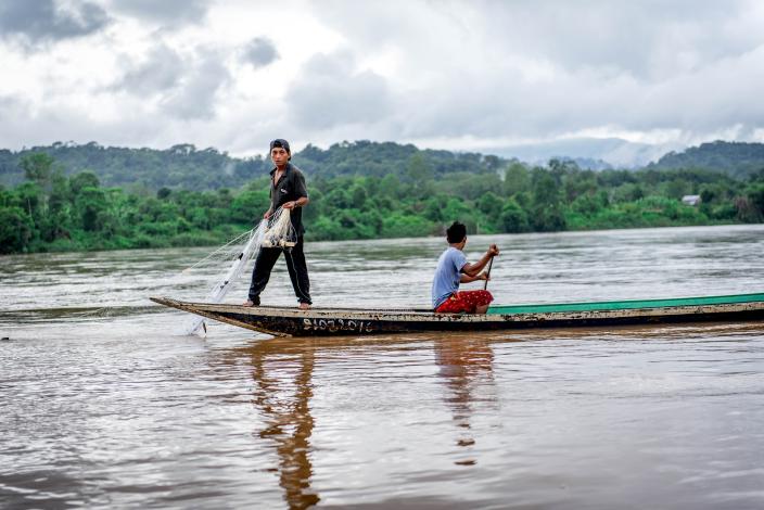 Building Community Fisheries To Safeguard Fish Stocks, Life