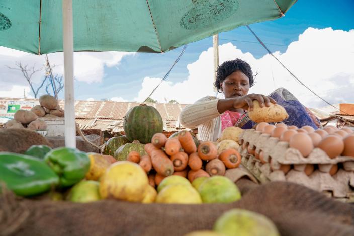 Women small scale farmers in Kenya are the backbone of Agricultural Production. Photo by Eyeris Communication.