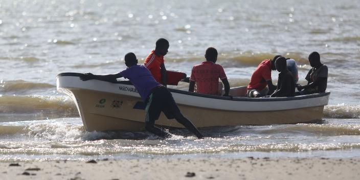 Lake Turkana fishermen arriving at the lake shore after  day's fishing. Photo Credit: Brian Inganga