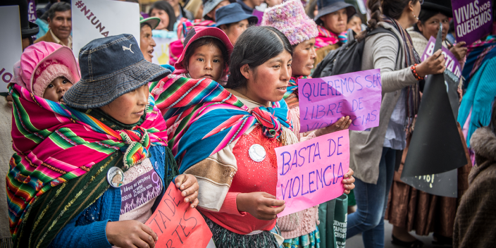 Marcha de mujeres en Bolivia.