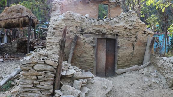 Earthquake damaged house