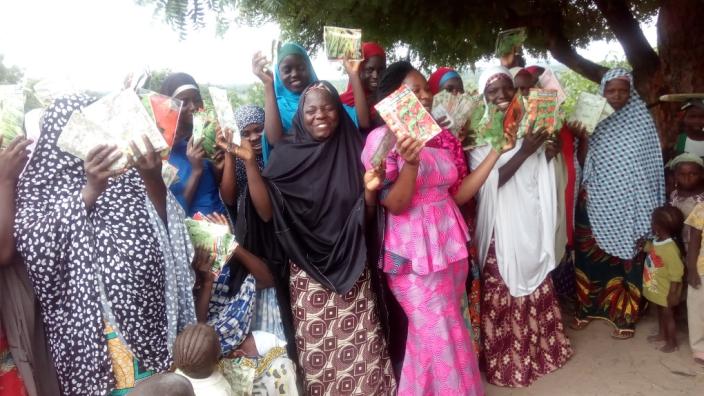 Home garden seeds – Spinach, Okro, Hibiscus, Moringa, Tomatoes and Pepper- distributed to Yelwa and other nutrition beneficiaries