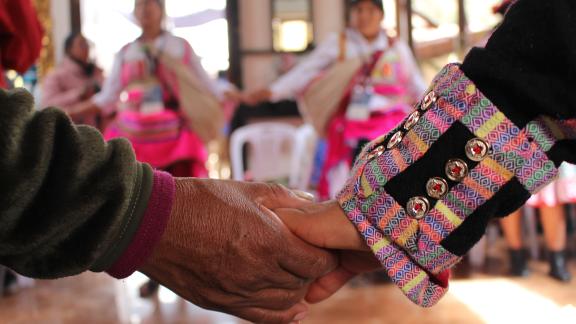 Escuela de Mujeres Quechua y Metales Pesados