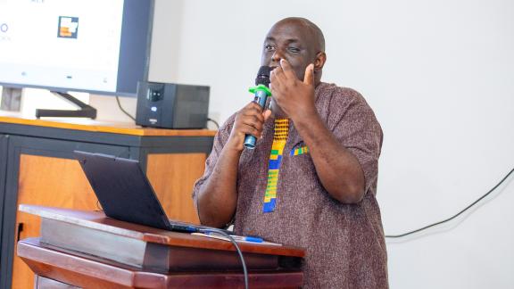 Siraji Magara Luyima, Energy and Extractive's Coordinator at Oxfam in Uganda speaking at the event 