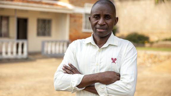 a potrait photo of Thembo Amos Kabadi
