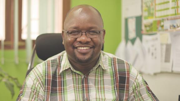 Peter Kamalingin - Oxfam in Uganda, CD 2012-2018 Peter Kamalingin - Oxfam CD 2012-2018