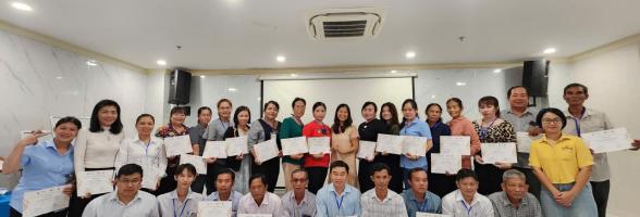 Ảnh tập thể các thành viên tham gia tập huấn