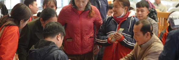Nearly 1,500 families in Lao Cai receive support to recover from tropical storm Yagi