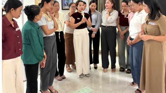 Từ ngày 1–7/10/2025, 120 nữ đại biểu Hội đồng nhân dân (HĐND) cấp xã và cán bộ Hội Liên hiệp Phụ nữ (LHPN) tại các xã thuộc Dự án “Tăng cường năng lực của các nữ đại biểu HĐND cấp xã tại tỉnh QuảnTập huấn về thẩm tra, giám sát và thực hiện chính sách có trách nhiệm giới tại địa phương.