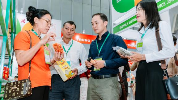 Doanh nghiệp và HTX tôm - lúa tăng cường liên kết thị trường tại Vietnam FoodExpo 2025