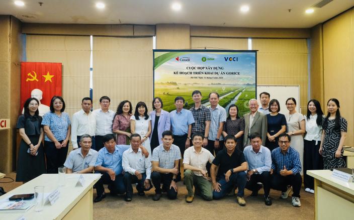 VCCI and Oxfam develop GoRice Project implementation plan to promote a low-emission rice value chain in the Mekong Delta
