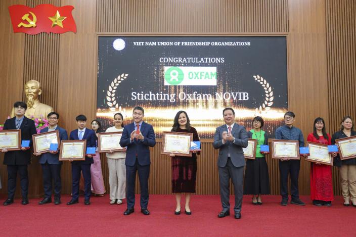 Oxfam in Vietnam honored by VUFO for “Outstanding Contributions” in 2024
